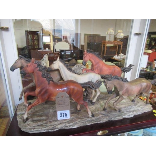 375 - LARGE LA ANINA HORSE ORNAMENT