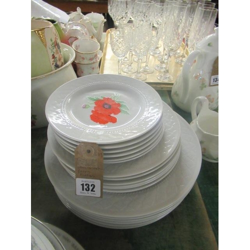 132 - QUANTITY OF ROYAL WORCESTER POPPY PLATES