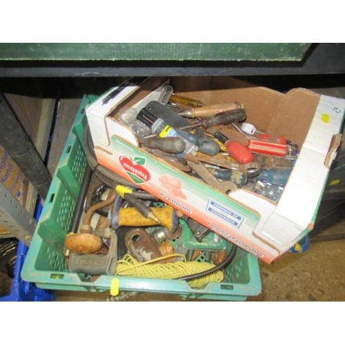 603 - CRATE OF TOOLS / HARDWARE ETC