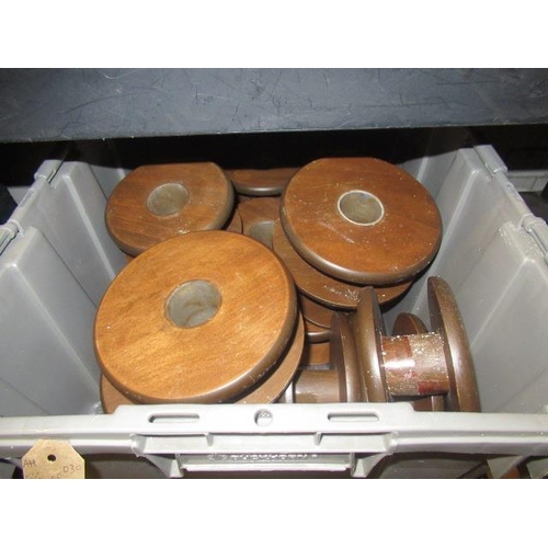 605 - QUANTITY OF INDUSTRIAL REELS