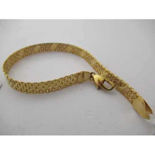 184 - 9CT GOLD BRACELET