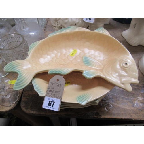 67 - SEVEN SHORTER AND SONS FISH PLATES INCLUDING SERVING PLATE