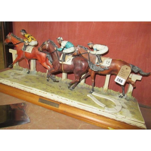 286 - CAPO DI MONTE STYLE RACE HORSE MODEL