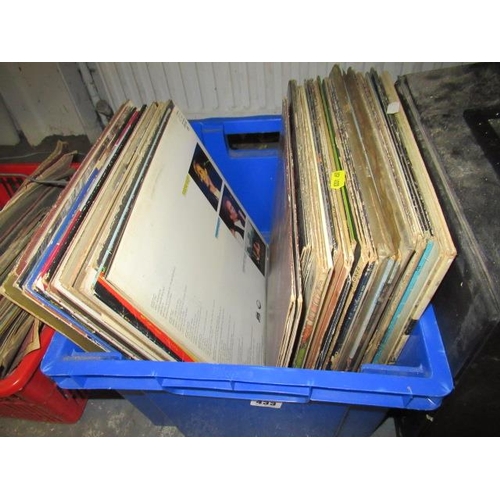 433 - BOX OF LP RECORDS INCLUDING BRUCE SPRINGSTEEN AND BOB DYLAN ETC