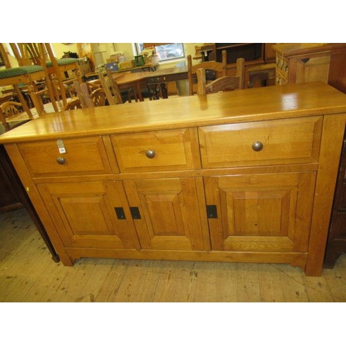 799 - OAK SIDEBOARD