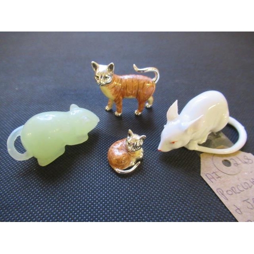 363 - PORCELAIN AND JADE RATS AND TWO ORNAMENTAL CATS