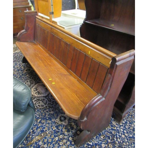 767 - CHURCH PEW