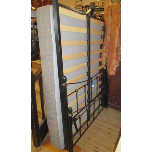 854 - MODERN METAL BEDSTEAD AND MATTRESS