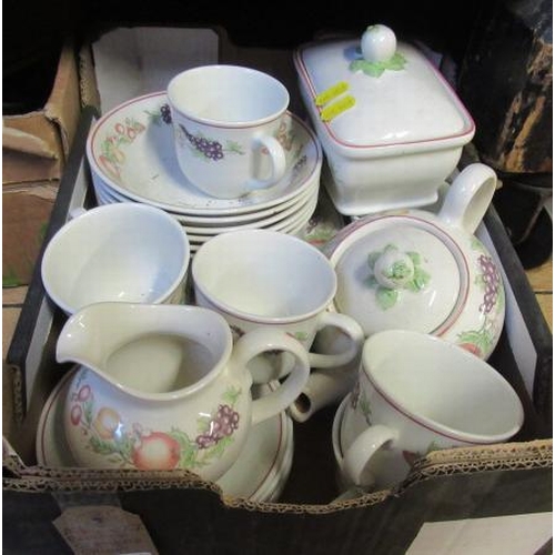 32 - BOX OF ORCHARD CHINA