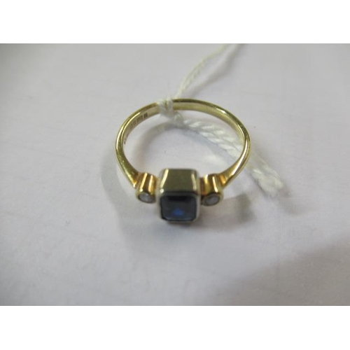 207 - 9CT GOLD THREE STONE RING