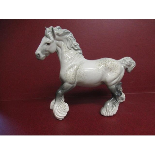 400 - BESWICK GREY HORSE