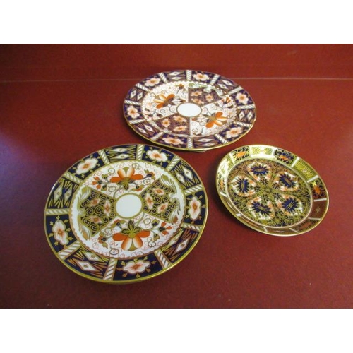 401 - ROYAL CROWN DERBY PLATES AND PIN DISH