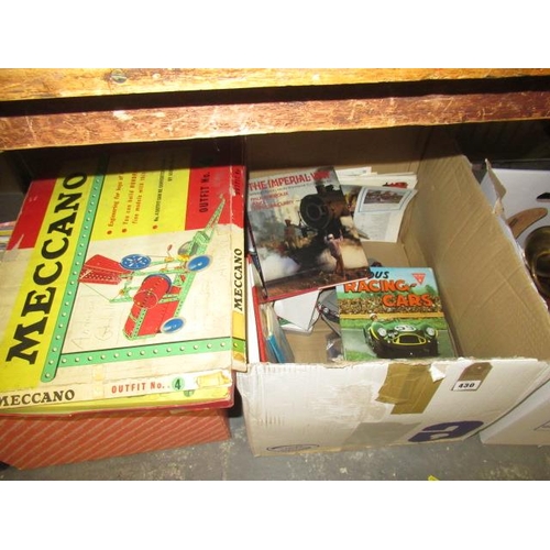 430 - BOX OF MECCANO AND SCALEXTRIC ACCESSORIES