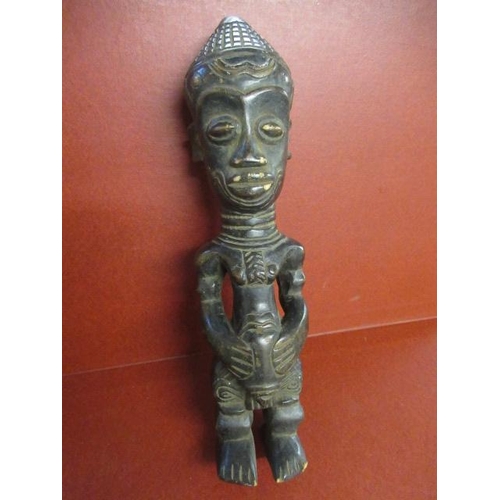 553 - AFRICAN FIGURE