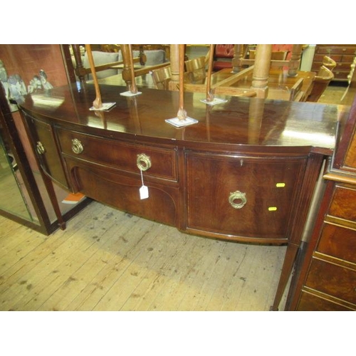 814 - GEORGIAN DESIGN SIDEBOARD