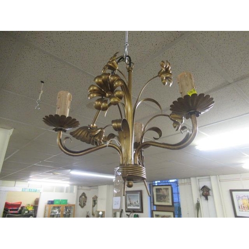 121A - BRASS LIGHT FITTING