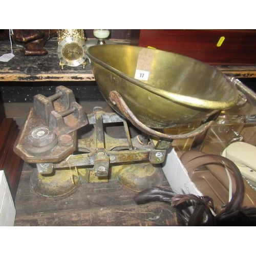 17 - VINTAGE WEIGHING SCALES AND WEIGHTS