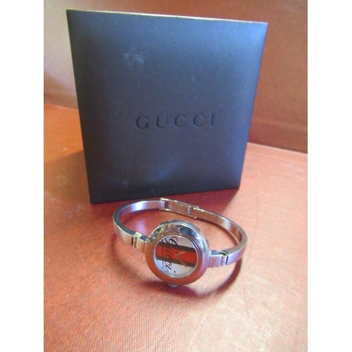 324 - GUCCI SWISS MADE WATCH