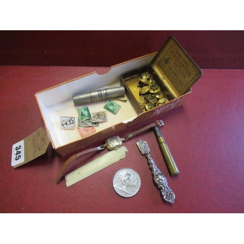 345 - SMALL BOX OF COLLECTABLES