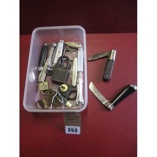 353 - TUB OF PEN KNIVES ETC