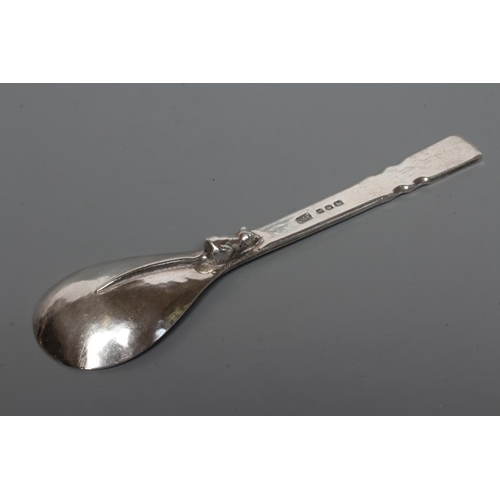 168 - AN ARTS AND CRAFTS SILVER PRESERVE SPOON, maker Guild of Handicraft, London 1941, the fig bowl with ... 