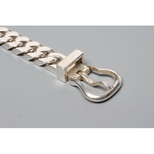 301 - AN HERMES SILVER BRACELET, the flat curb links with buckle clasp, stamped HERMES, Ag 925 A*D (Illust... 