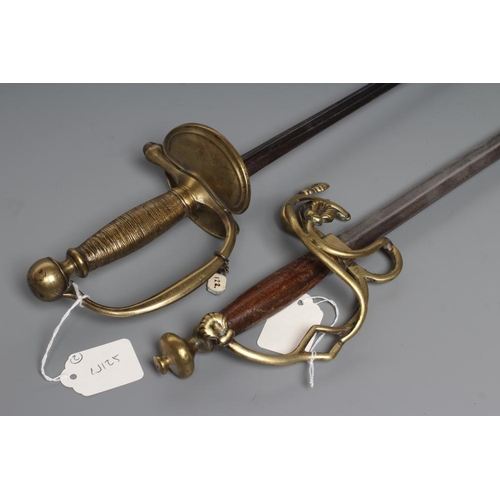 419 - A FRENCH SMALL SWORD, c.1800, the 27