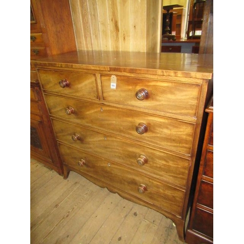 995 - MAHOGANY CHEST OF DRAWERS