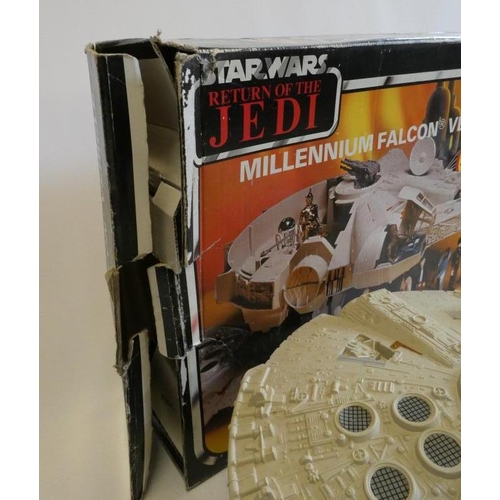 203 - Star Wars Return of the Jedi Millennium Falcon Vehicle, fair