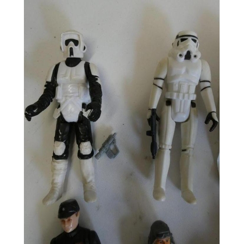 205 - 10 Star Wars figures and accessories, comprising Darth Vader, The Emperor, Emporer's Royal Guard, Im... 