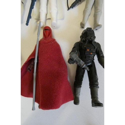 205 - 10 Star Wars figures and accessories, comprising Darth Vader, The Emperor, Emporer's Royal Guard, Im... 