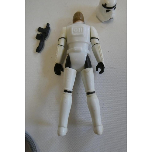 209 - A Star Wars Luke Skywalker Stormtrooper disguise, with helmet and gun, good