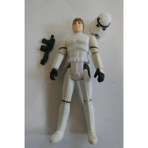 209 - A Star Wars Luke Skywalker Stormtrooper disguise, with helmet and gun, good