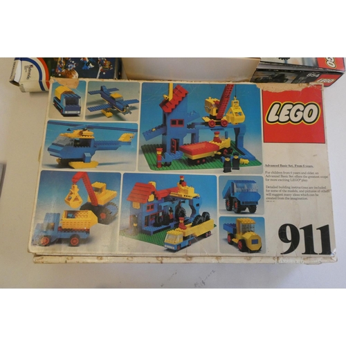 228 - A box of vintage Lego, including sets 854, 107, 911 and other loose parts, completeness unchecked, a... 