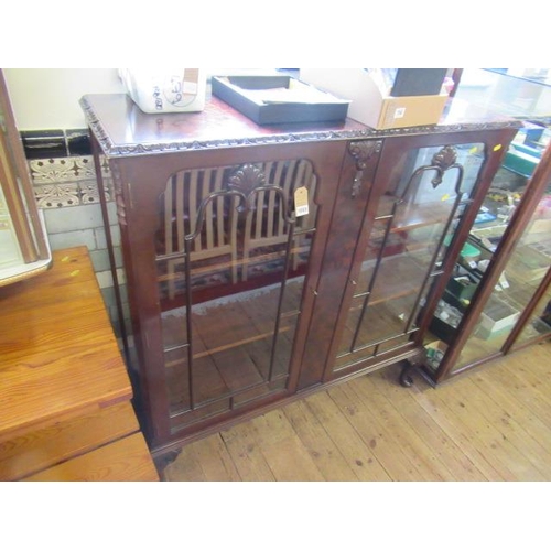 1065 - MAHOGANY DISPLAY CABINET