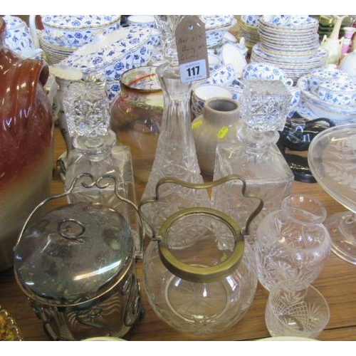 117 - QUANTITY OF GLASS