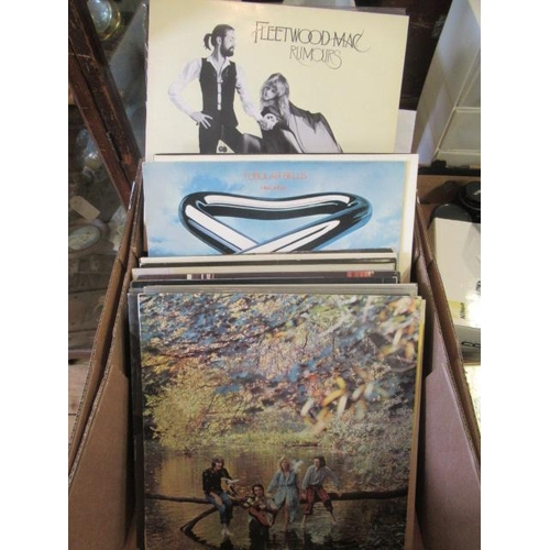 70 - BOX OF POP AND CLASSICAL LP RECORDS INCLUDING FLEETWOOD MAC