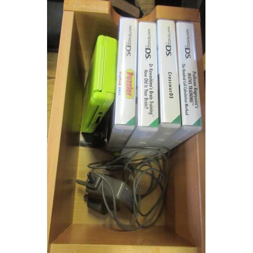 90 - NINTENDO DS AND GAMES ETC