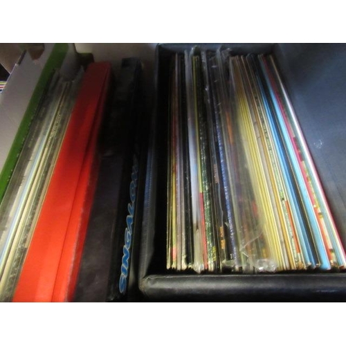 93 - CASE OF ROCK LPS ETC
