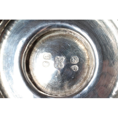 123 - A WILLIAM IV SILVER CHRISTENING MUG, by The Barnards, London 1831, of baluster form with hollow S sc... 