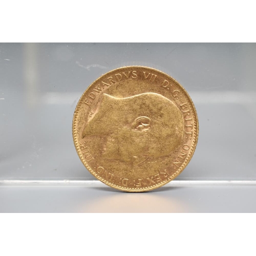 157 - AN EDWARD VII SOVEREIGN, 1910, 8g (Est. plus 24% premium inc. VAT)