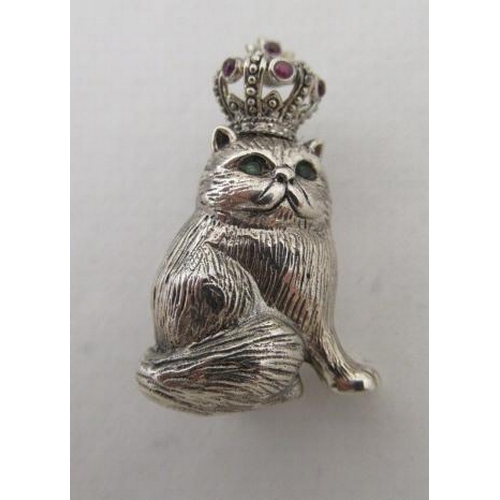 139 - SILVER CAT IN CROWN BROOCH