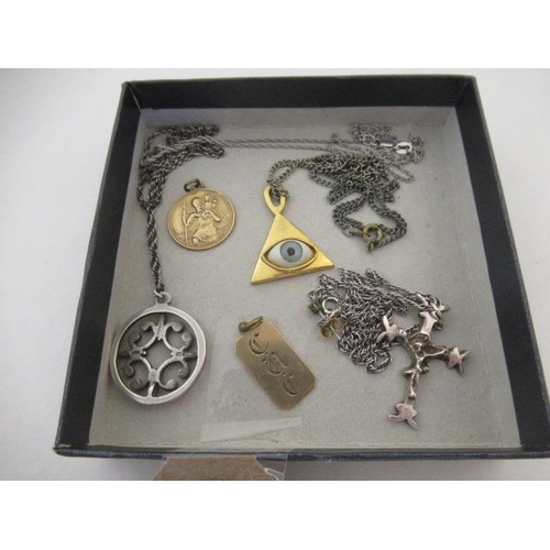 150 - BOX OF SILVER AND GOLD ETC