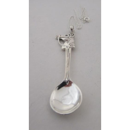 161 - SILVER HORSE SPOON PENDANT ON SILVER CHAIN