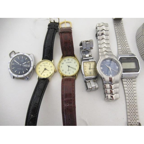 218 - SIX GENTS WATCHES