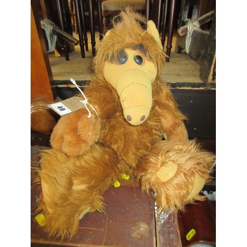 40 - 1980S TALKING ALF DOLL