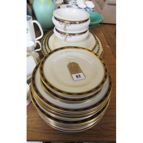 92 - QUANTITY OF DINNERWARE