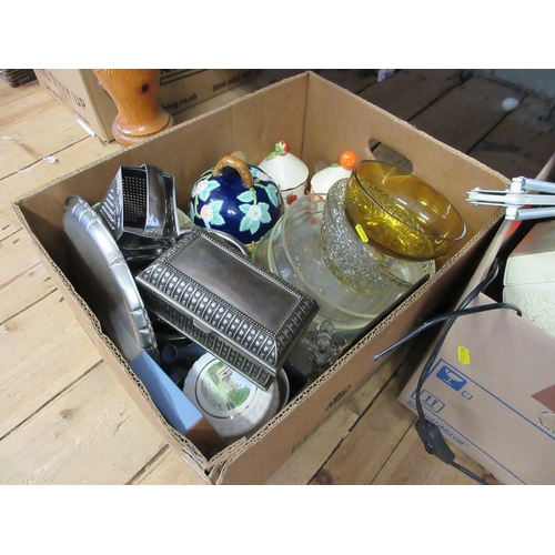 387 - BOX OF MISCELLANOUS CERAMICS AND METALWARE