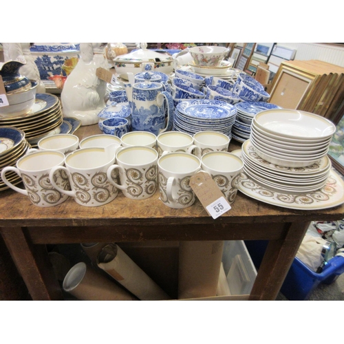 55 - SUSIE COOPER TEASET