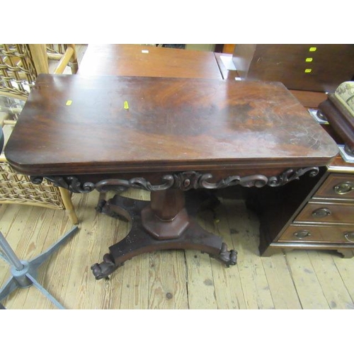 779 - CARD TABLE WITH CLAW AND BALL FEET